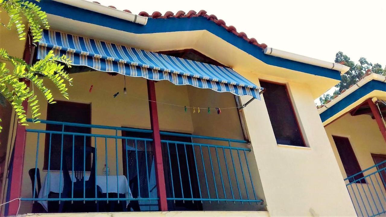 Ramo'S Cozy Beachside Haven With Panoramic Views - 1St Avlonya Dış mekan fotoğraf